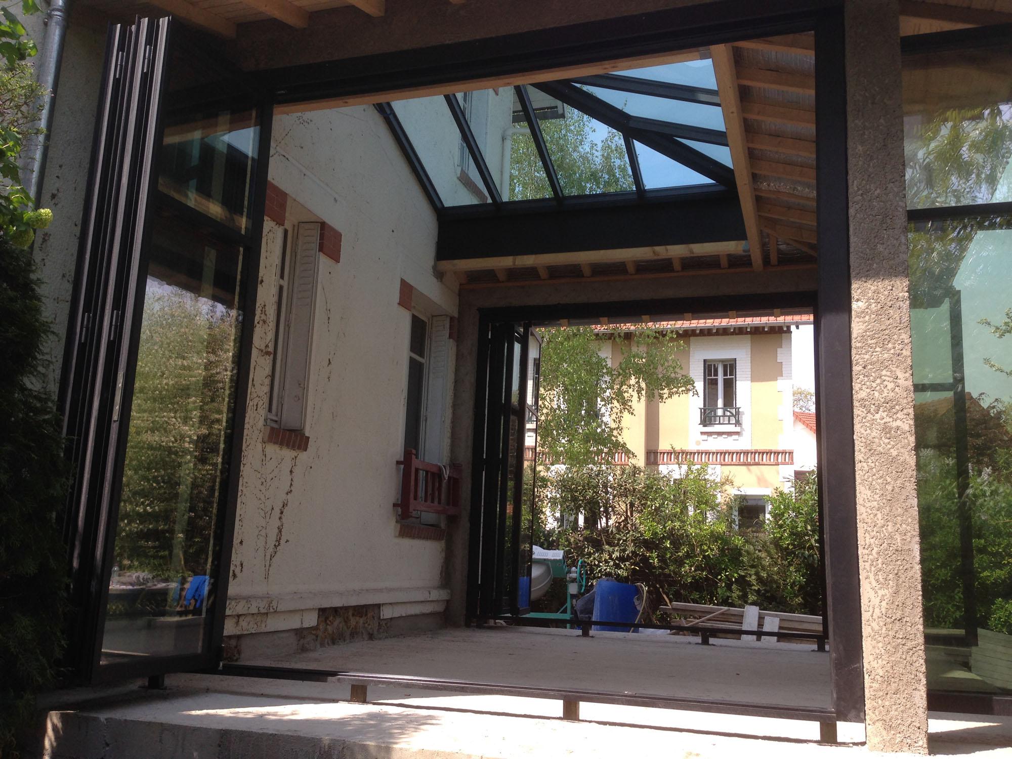 Transformation d'une terrasse en verranda sur mesure au Vésinet en Ile-de-France
